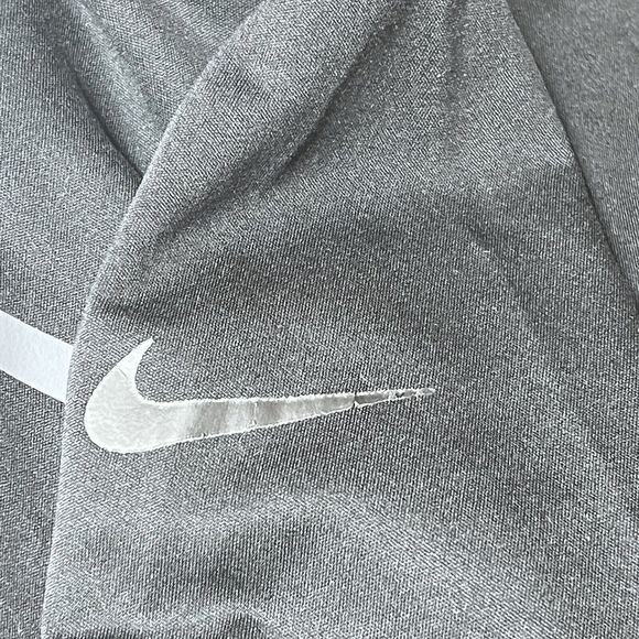 Nike Sweatshirt Womens Medium Black Full Zip Athletic Zipper Pockets Top Jacket - Picture 9 of 13